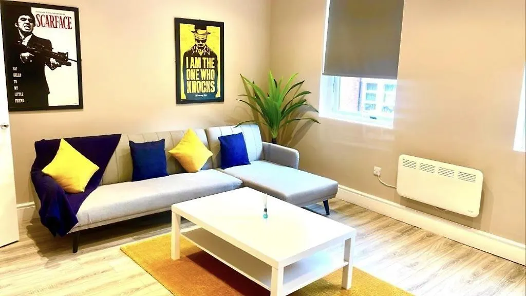 Spacious Home Near Citycentre Parking/Wifi/Netflix Nottingham 0*,  United Kingdom